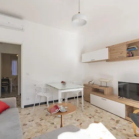 Carlotta By Interhome * Alassio