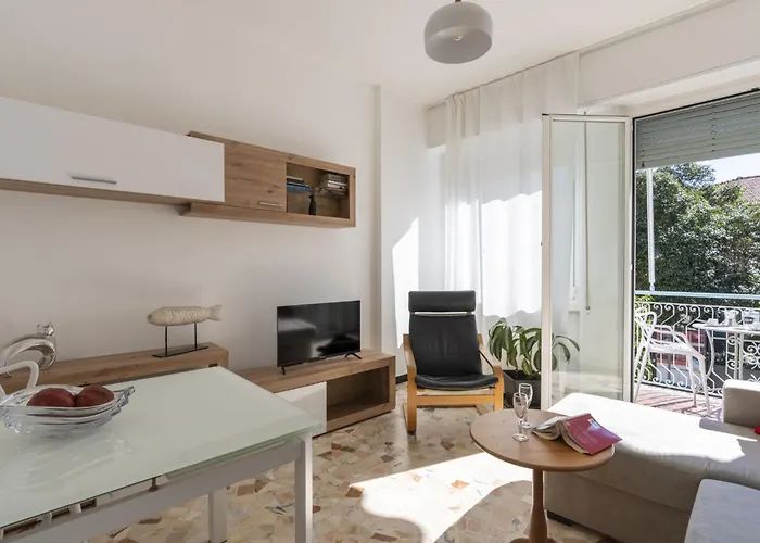 Carlotta By Interhome 阿拉西奥