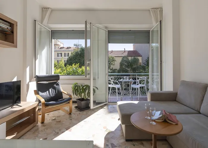 Carlotta By Interhome